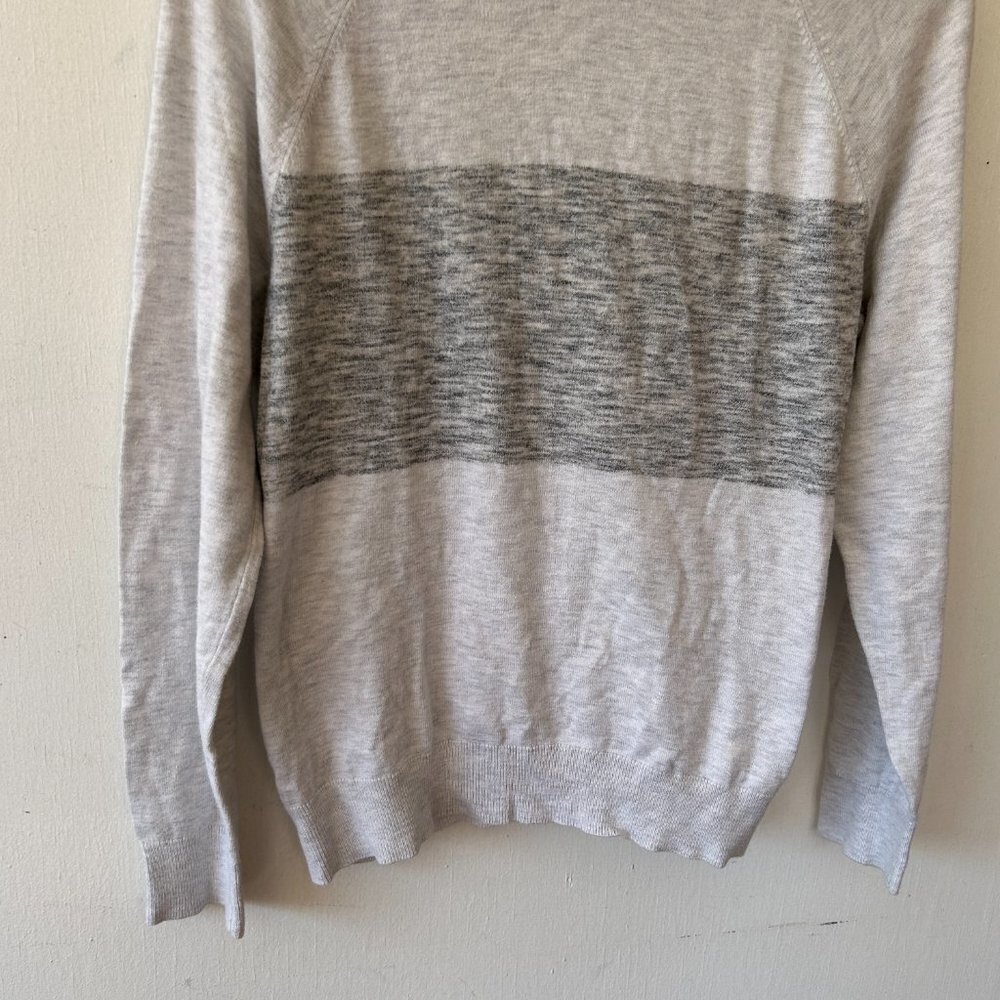Banana Republic Hooded Sweater Mens Small Gray Striped Preppy Old Money Y2K - Picture 3 of 6